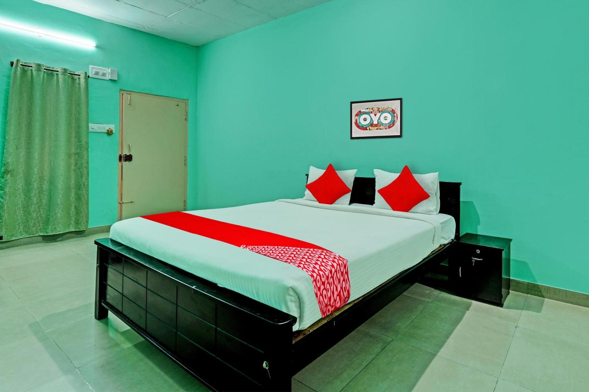Super Collection O Druvi Corporate Hotel Kammasandra Exteriér fotografie