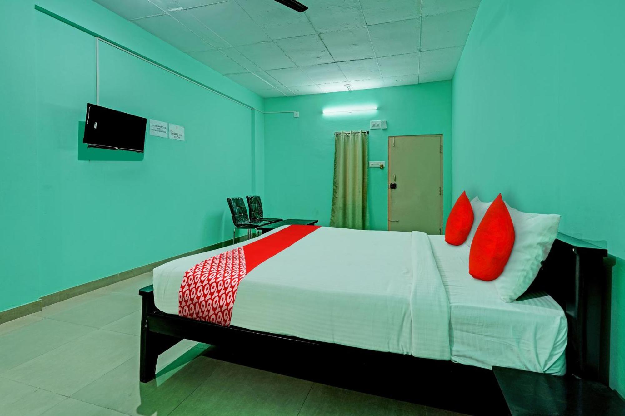 Super Collection O Druvi Corporate Hotel Kammasandra Exteriér fotografie